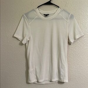 Allbirds short sleeve top